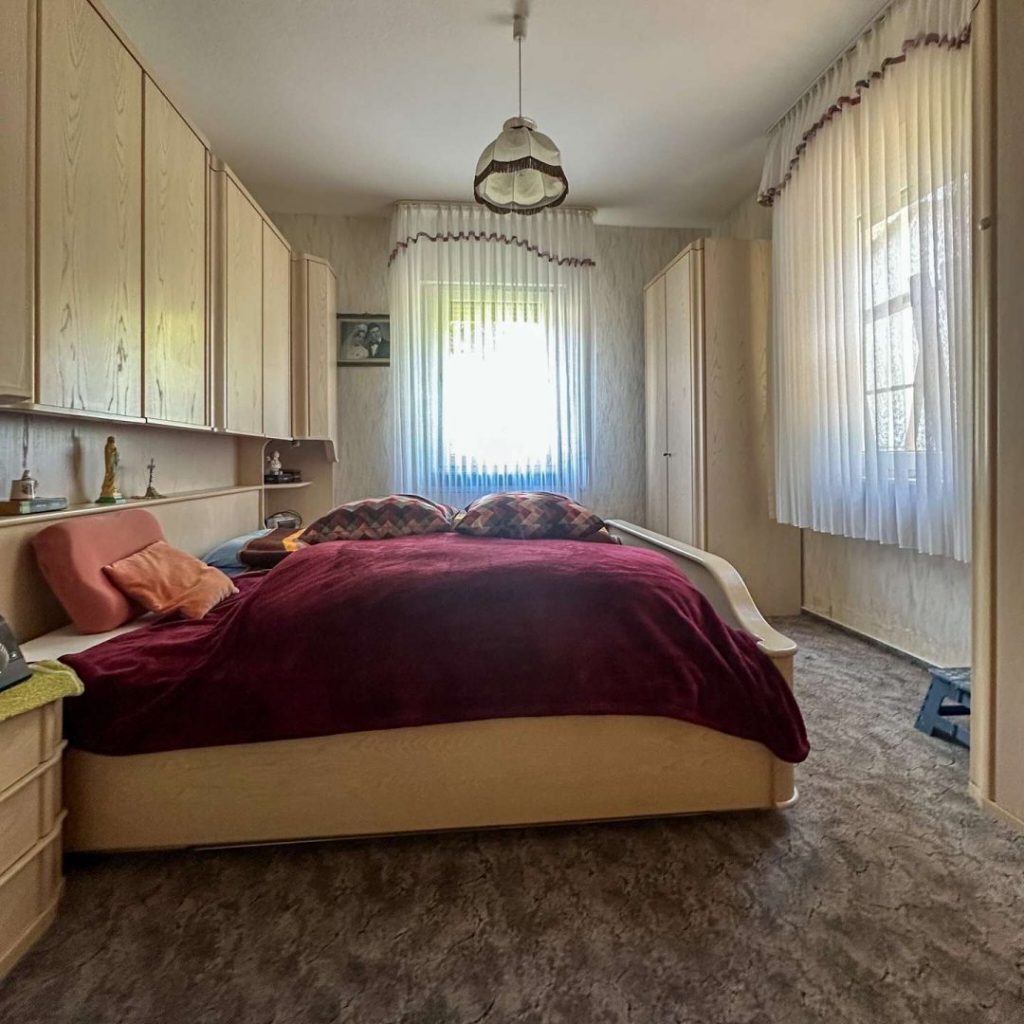 Schlafzimmer EG