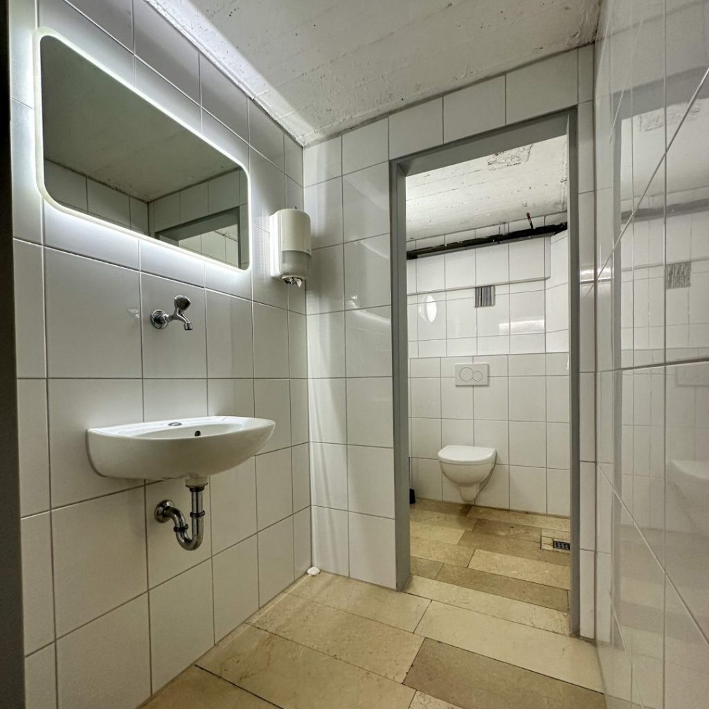 Damen WC