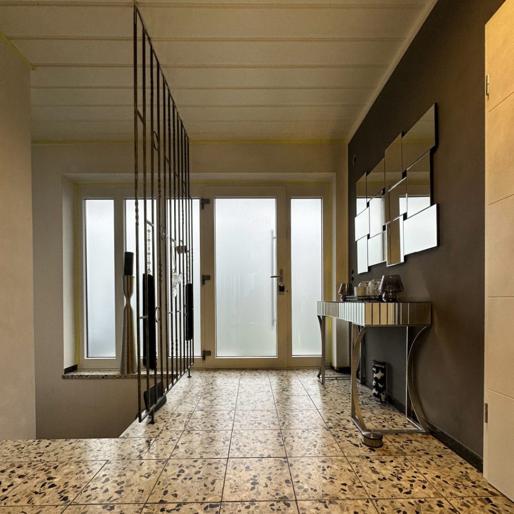 Abgang zur Nutzfläche im Keller