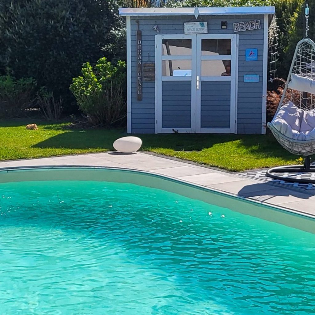 Gartenhaus im Sommer