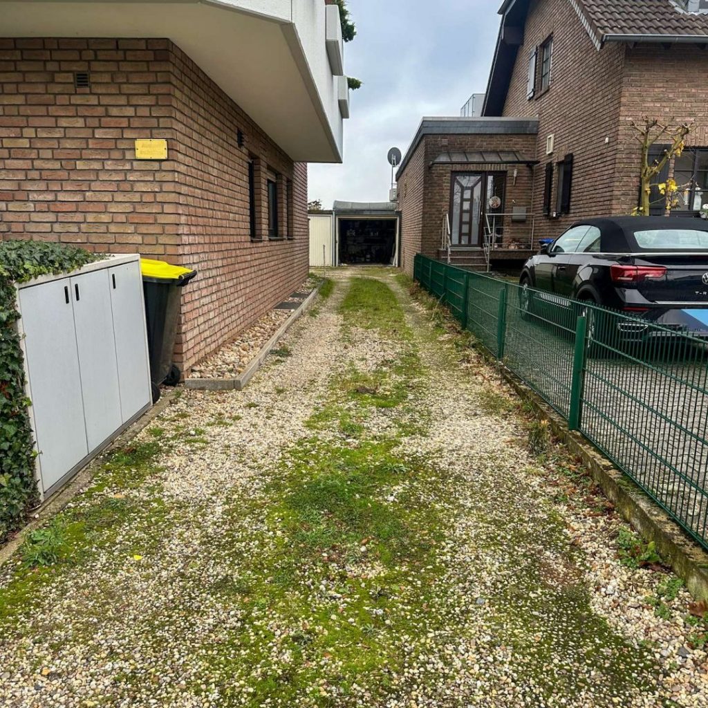Zufahrt Garagenhof