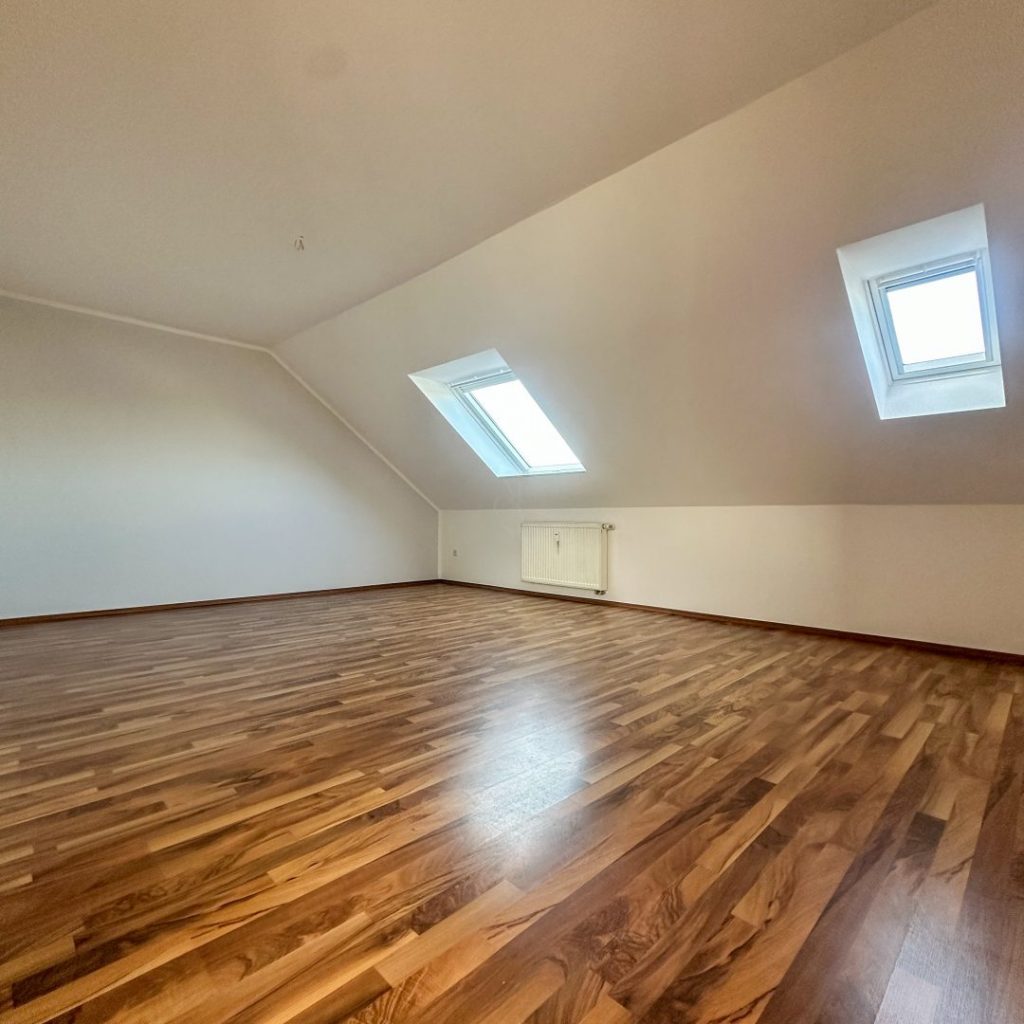 Schlafzimmer DG Haus 2