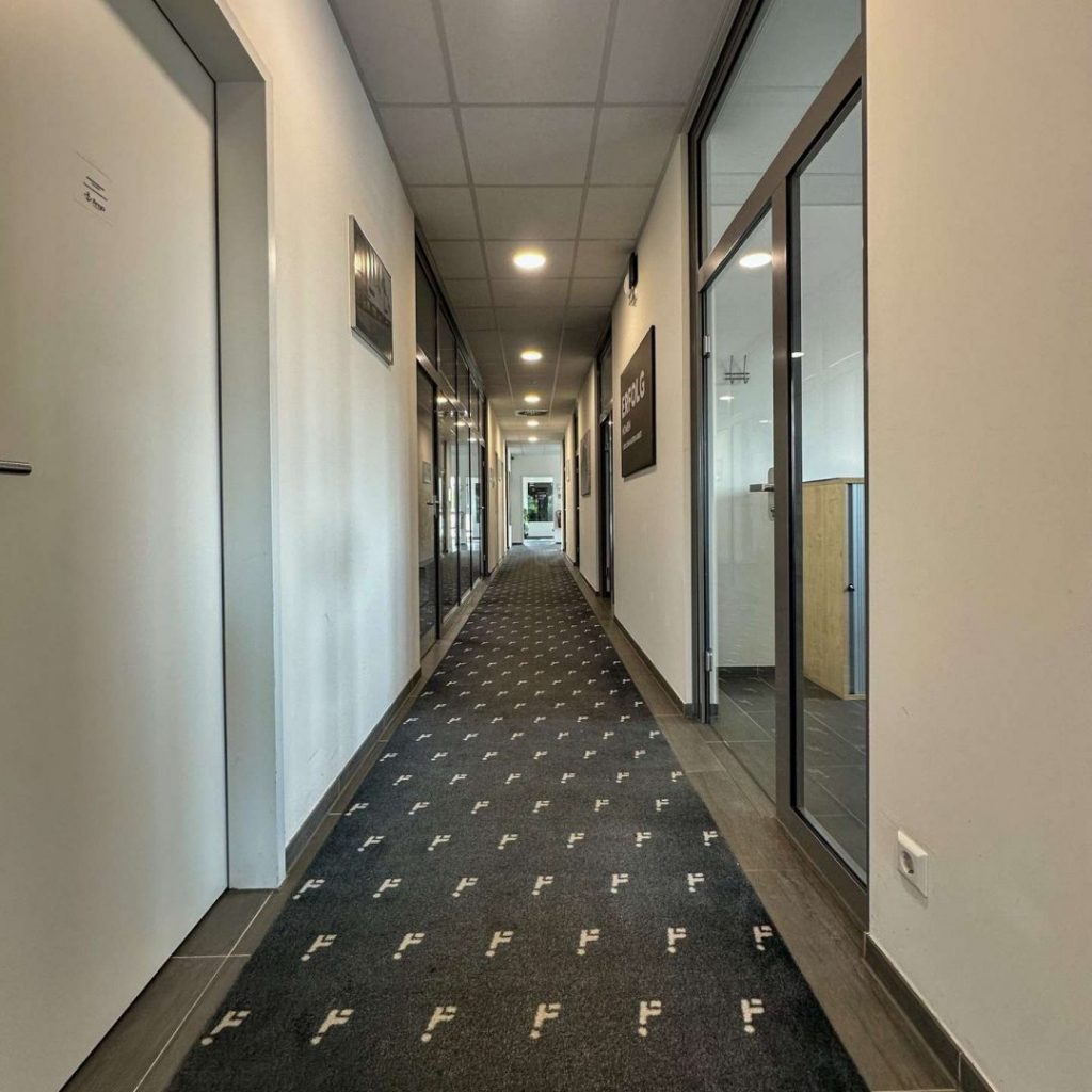 Bürotrakt Flur