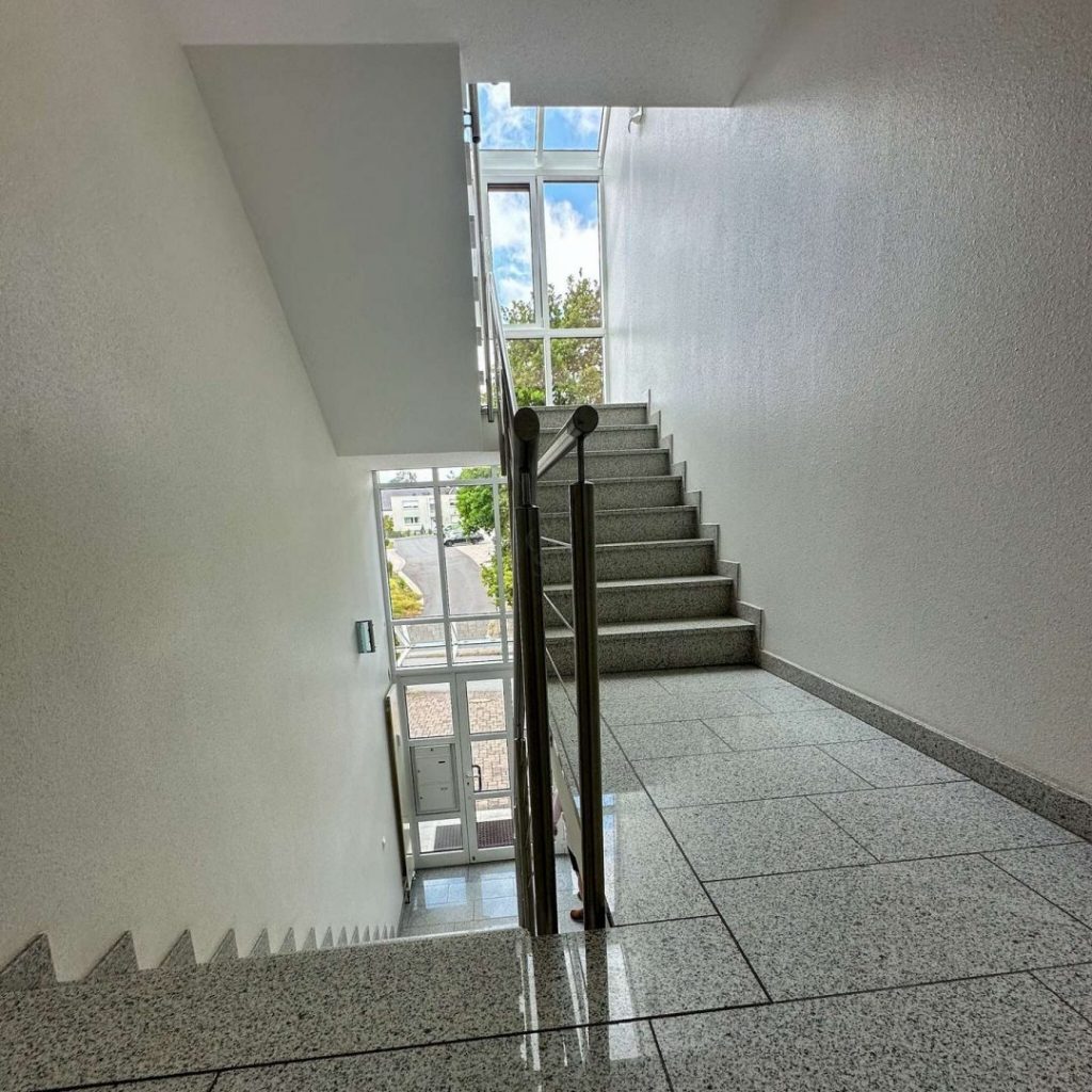 hochwertiger Granitboden