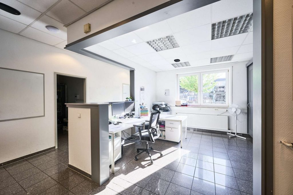 Büro
