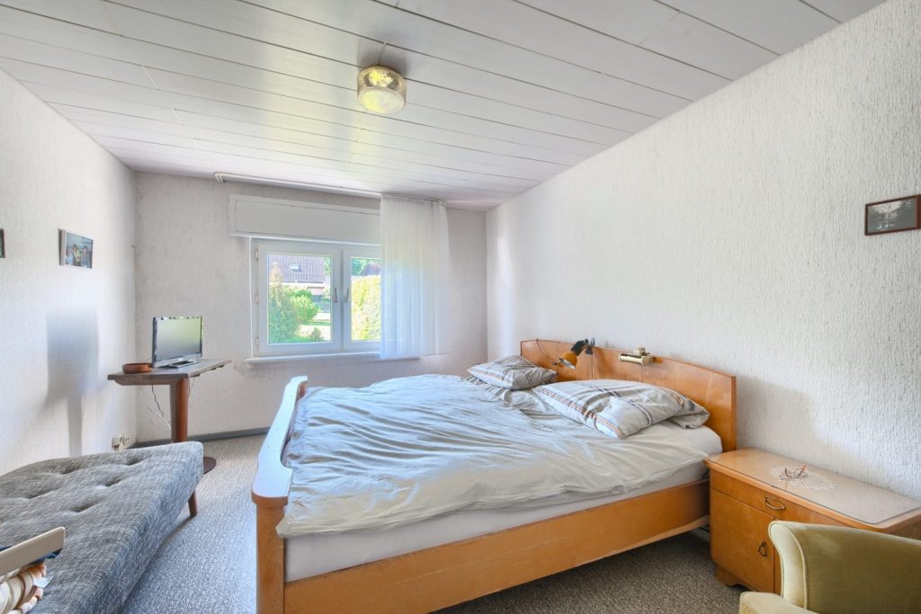 Schlafzimmer EG