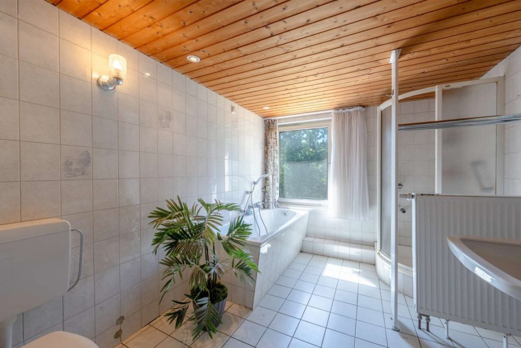 Badezimmer OG