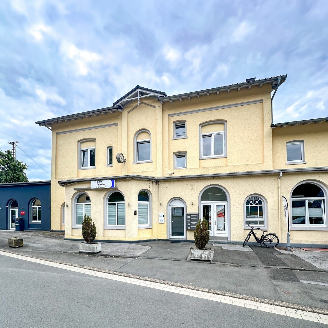 ehemaliges Bahnhofsgebäude